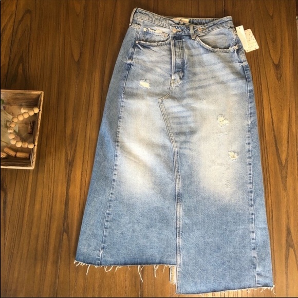 CYBER MONDAY! We The Free reworked denim skirt - Picture 4 of 8